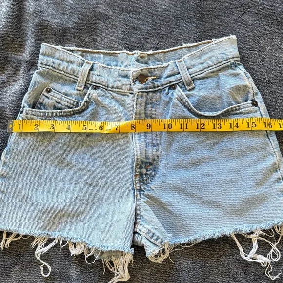 Vintage Levi’s cutoff shorts